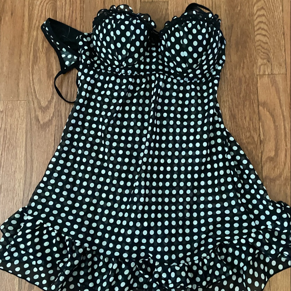 Polkadot lingerie set new with tags